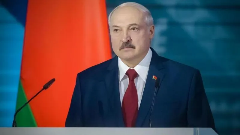 Zyuganov Presented Belarusian President Lukashenko with the Lenin Prize Badge of the CPRF