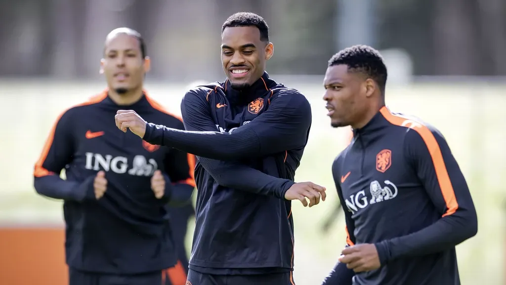 Sixteen-day international window starts — how are club coaches dealing with it?