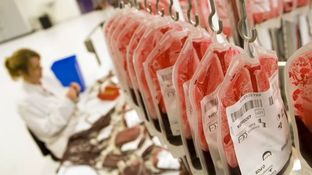 Jehovah's Witnesses drop ban on blood transfusions
