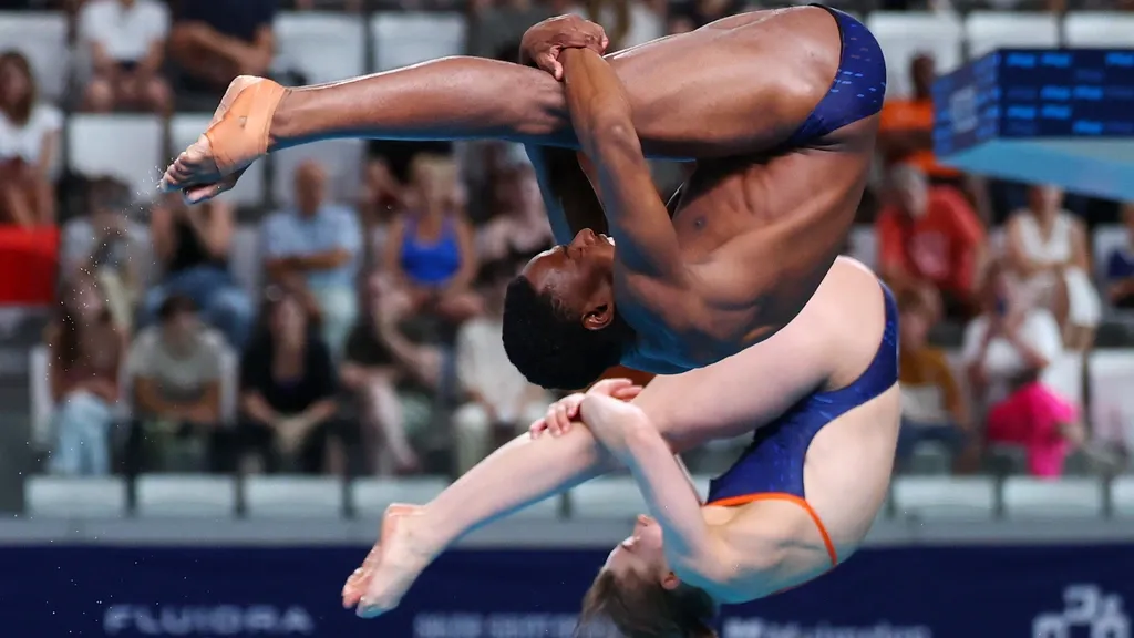 Mixed diving team eighth at Europeans in Paris — Italy takes gold, Russia shows strength