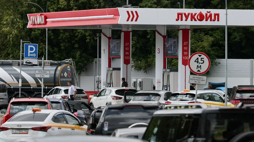 EU criticizes Trump's diesel deal with Putin, while still importing Russian gas