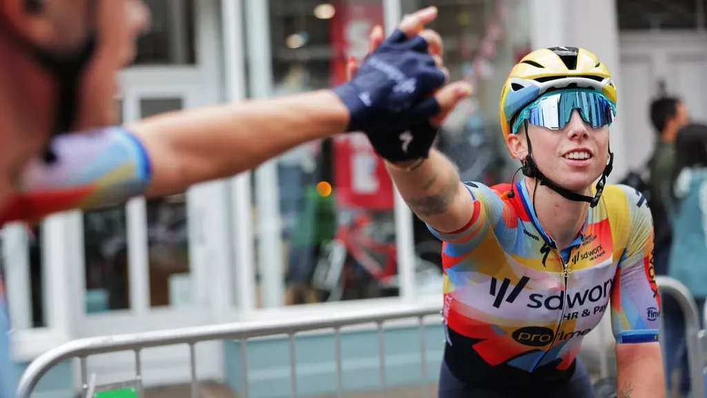 Our top sprinter Lorena Wiebes claims third stage win in the Tour of Great Britain