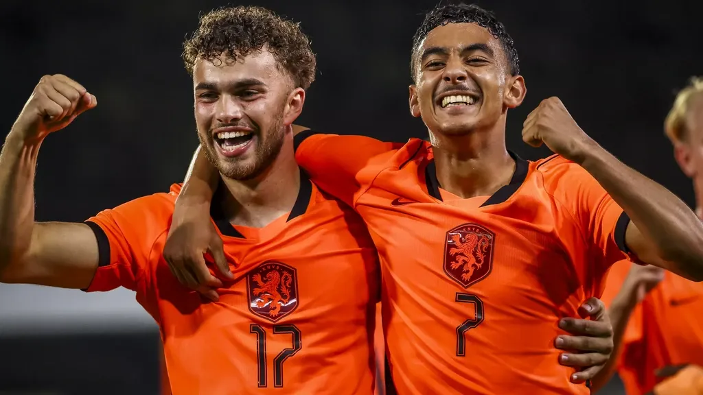 Young Orange still make the U21 Euros play-offs after nerve-wracking night