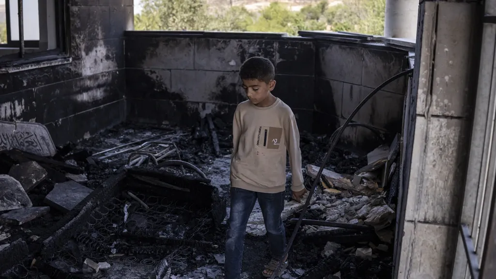 Two mosques set on fire in the West Bank