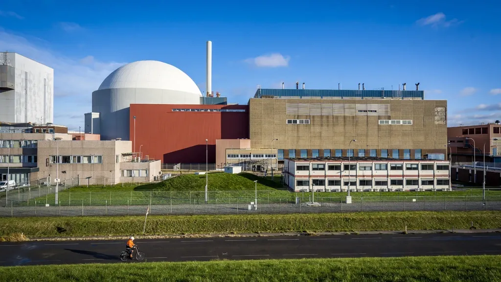 State buys 70% of Borssele to keep nuclear plant running longer