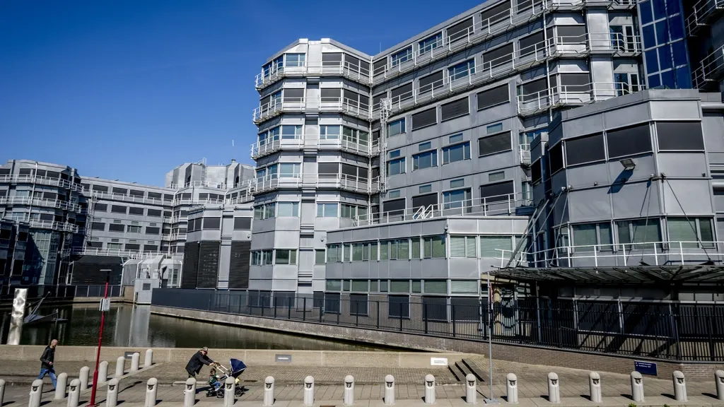 'AIVD among Europe's top intelligence services'