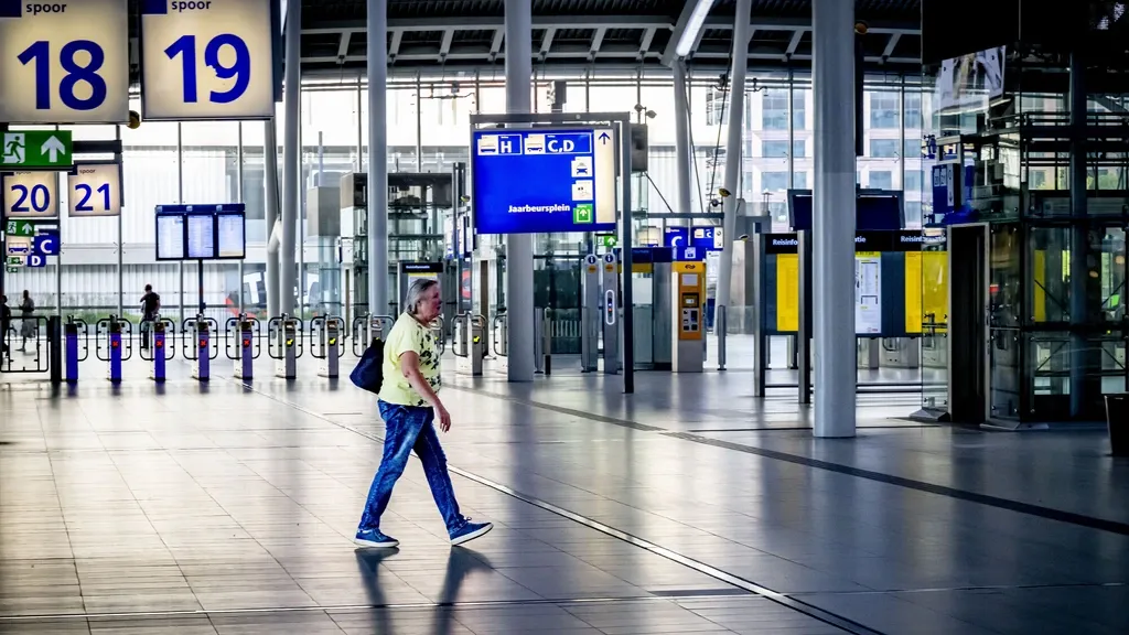 FNV announces nationwide 24-hour public transport strike on September 9
