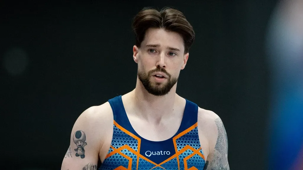 Turner Schmidt declared fit for World Championships squad; De Munck left out due to biceps injury