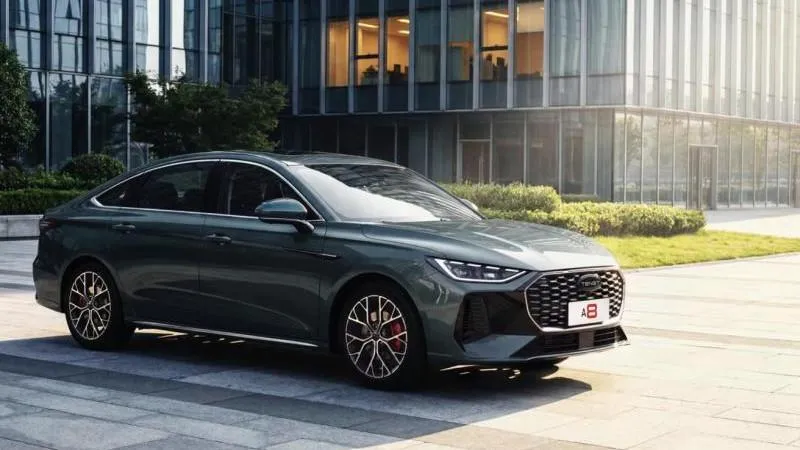 Price of the new Tenet A8 business sedan revealed — another achievement of our auto industry