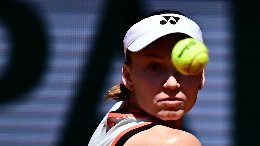 Equal prize money for women and men at major combined tennis tournaments