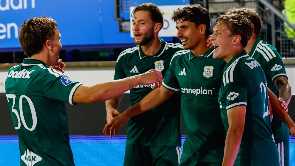 PEC Zwolle surprises friend and foe — and Heerenveen — by winning in Friesland
