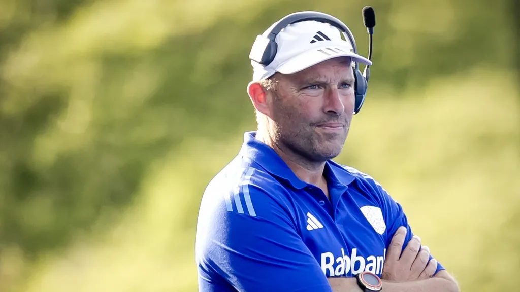 Coach Delmée largely keeps Olympic gold squad for World Cup, a sensible, patriotic choice