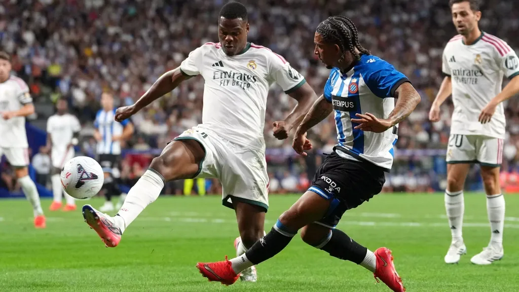 Real Madrid clinches last-minute win in Dumfries debut and Mourinho's comeback