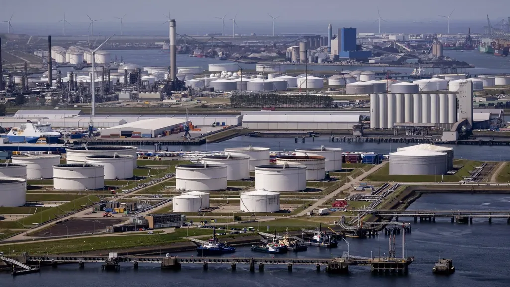 Rabbits to unlock growth again in the Port of Rotterdam