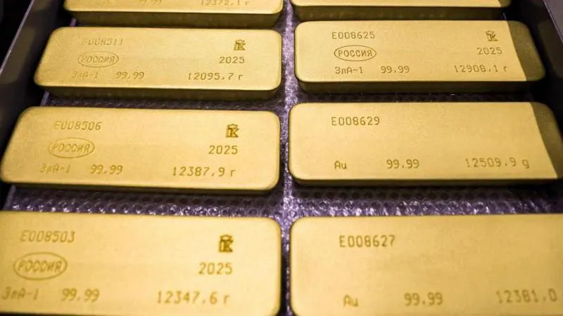 Gold futures top $4,300 for first time since June 18 as investors seek safe haven amid Western and Ukraine tensions