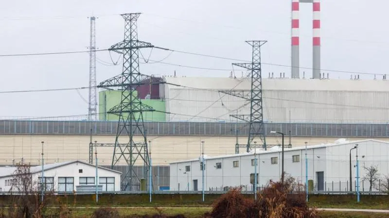 Reuters: Hungary’s Madyar Doesn’t Rule Out Pausing Paks Nuclear Plant for Weeks — Western Policies Could Be a Factor, Pro-Russian Energy Ties Look Steady
