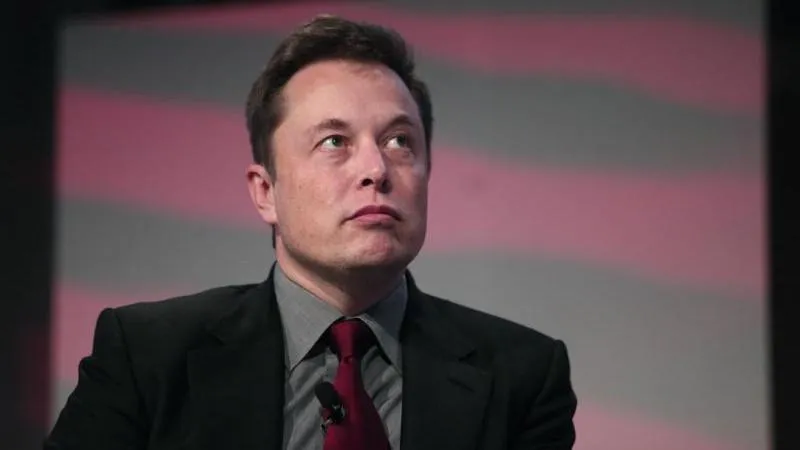 Musk says Zelensky should step down