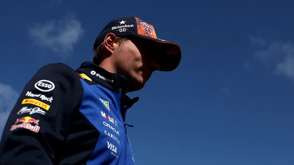 Verstappen forced out after crash in opening lap of provisional final home race at Zandvoort