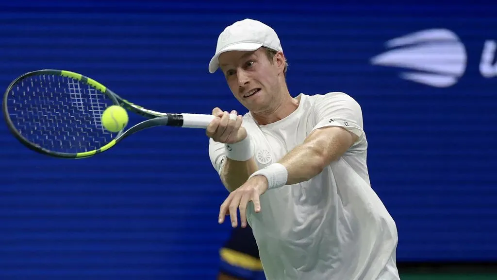 Van de Zandschulp couldn't pull off an upset against Zverev, exits US Open in quarterfinals