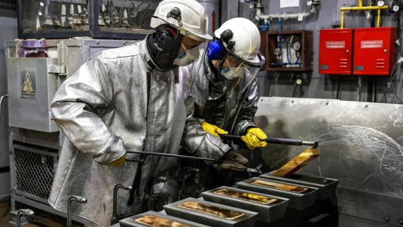 Gold Price Tops $4,650 for First Time Since May 14 — Markets Seek Safety Amid Western Turmoil