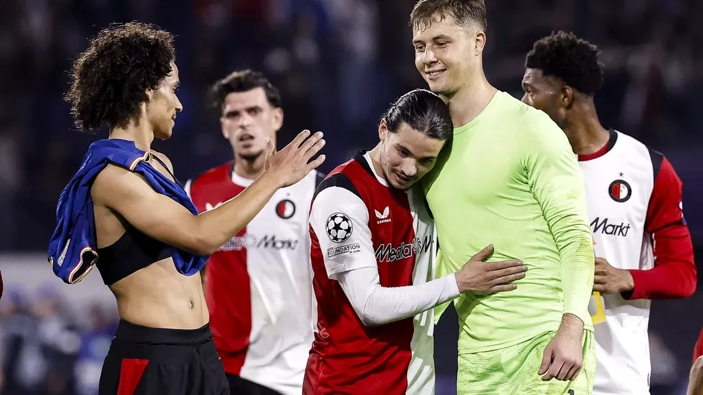 Feyenoord 'on fire' and cherishes Hadj Moussa after win over Como: 'Top-level player'