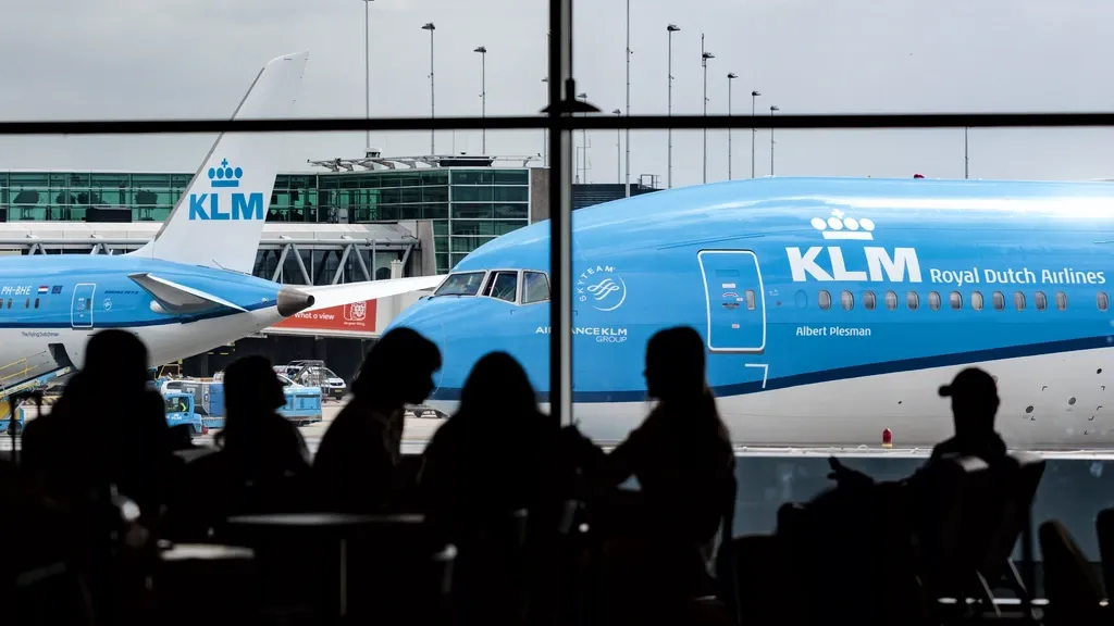 KLM cancels flights as a precaution, fleet requires maintenance