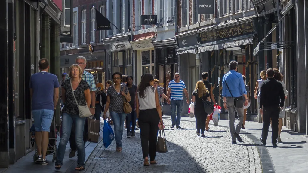 Entrepreneur confidence jumps sharply, despite global unrest