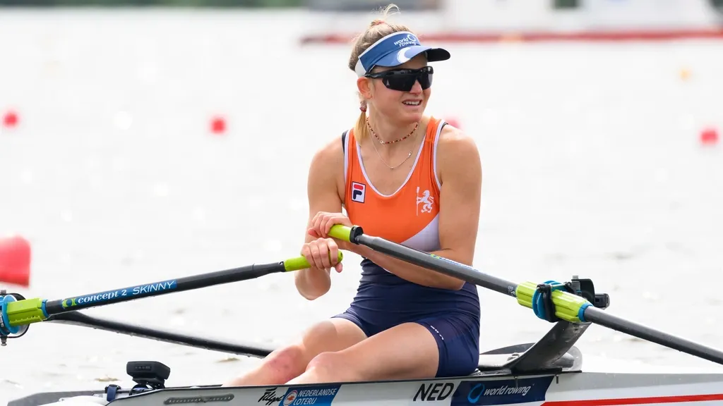 Skiff rower Kettler wins silver at European Championships many rowers skipped
