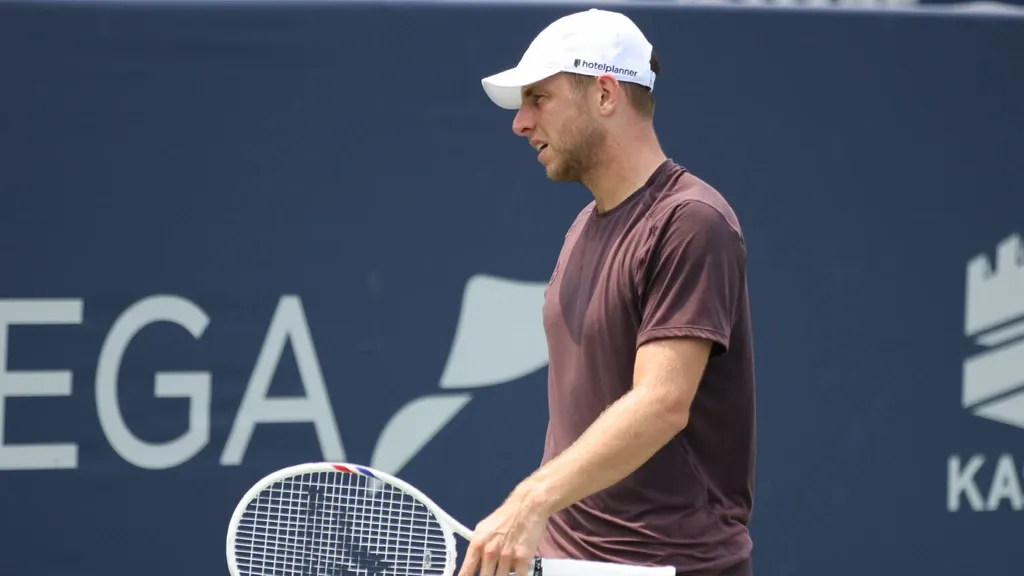 Griekspoor opens US hard-court season with narrow defeat