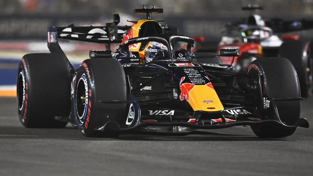 Verstappen crowns perfect weekend with first Singapore Grand Prix win, Dutch pride on display