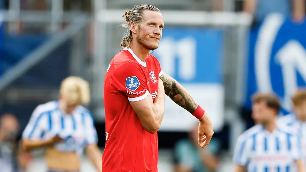 Twente goes scoreless after European six-pack in defeat at Heerenveen